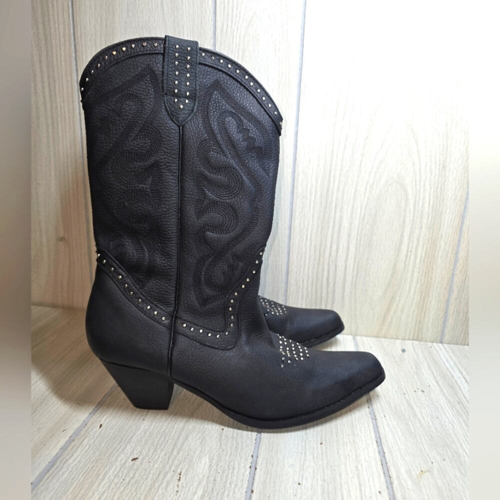 Oak Tree Farms Womens Black Tooled Leather Boots Western Size Silver Studs 9